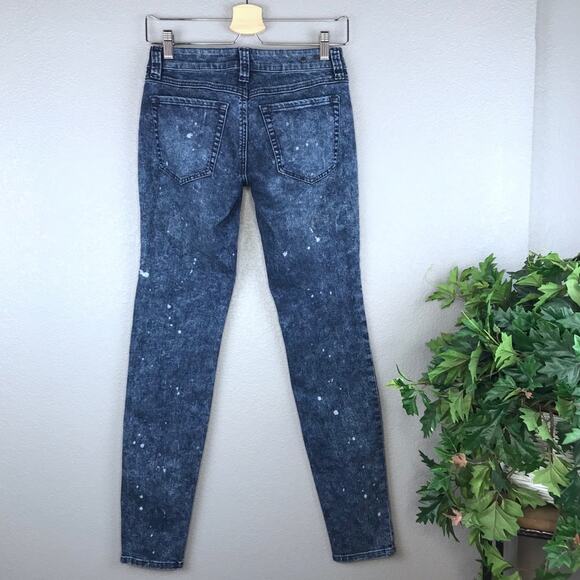 Cabi Jeans #920 Constellation Wash Bleach Dye Skinny Jeans Size 0 - Picture 3 of 8